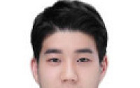 [노트북 너머] 영화는 영화라더니, 게임은 왜 정치인가