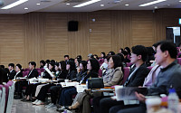 “AI가 이끄는 노년 아닌, 노인이 주도하는 삶 돼야”