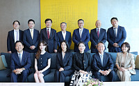 3500억달러 대미투자 지원 나선 율촌…통상·외교 전문가 총집결 [로펌人사이트]