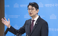 與, ‘김 여사 황제골프 의혹’ 野 주진우 고발…“악의적 가짜뉴스”