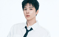 김우석, 전역 후 '언더 문보우'로 복귀⋯첫 뮤지컬 도전
