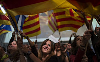 유로존 ‘뇌관’ 스페인 운명의 날…카탈로니아 지방선거 25일 실시