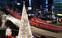 [포토]서울광장은 크리스마스 분위기
