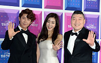 [포토]MBC 연예대상 시상식 참석하는 황광희, 강소라, 강호동