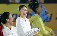 [스페셜올림픽]김연아-미셸 콴, 말춤 화제 ‘다함께 강남스타일!’