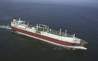 대우조선해양, 세계 최대 21만㎥급 LNG선 2척 동시 명명식