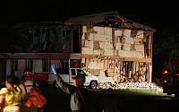 [포토]텍사스 폭발로 무너진 주택