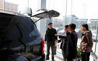 중국 쌍용차 매장 찾아가니… “시승해 보니 매력적” 감탄