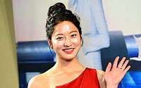 [포토]박세영, 초미니 레드 드레스로 뽐낸 각선미