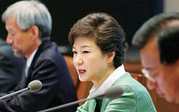 박 대통령, 윤창중 스캔들 ‘인적쇄신’으로 돌파구 찾나