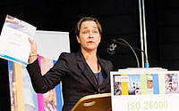 [CSR 국제컨퍼런스]잉게보그 본 네덜란드 CSR표준협회 사무총장 “행동의 변화 시작할 때”