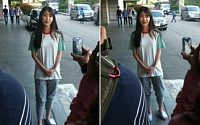 아이유 평상복 포착 “슬리퍼 신고 어디 가는 거지?”