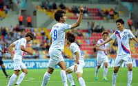 [U-20 월드컵 ]한국, 포르투갈에 2-2 무승부…16강 '청신호'