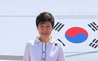 [포토]박 대통령, 중국 도착