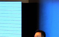 NXC 김정주 대표 “컴퓨터가 세상을 바꿔나간 역사를 찾겠다”