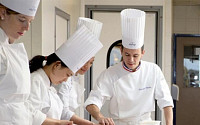 세계적 요리학교 ‘에꼴 르노뜨르’ 수업, 한국서 듣는다