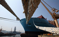 글로벌 해운업 대위기…“컨테이너 운송 수요 반토막 난다”