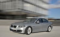 [수입차, 물 만났다] BMW 뉴 5시리즈, 더 매혹적인 디자인·엔진 '시선집중'