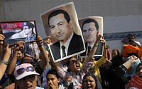 [포토] 무바라크 석방에 환호하는 지지자들