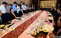 [포토]김중수 한국은행 총재, 중소기업 CEO와 간담회