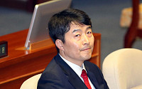 [포토]국회 본회의장의 이석기 의원