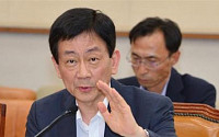 진영 장관 “이달 말 기초연금 등 큰 국정과제 일단락”