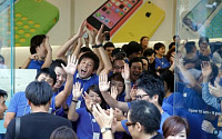 [종합] 애플 “아직 안 죽었다”…아이폰5S 판매 대박