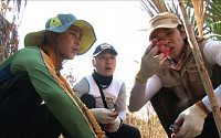 ‘정글의 법칙’ 병만족, 사바나에서 제2차 뿔닭 대전 선포