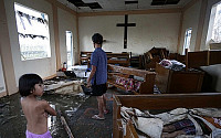 &quot;필리핀 태풍 ‘하이옌’ 사망자 40%는 어린이&quot;