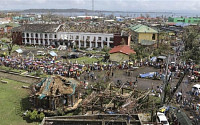 필리핀 국가재난 상태 선포…도시 95% 마비