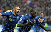 프랑스, 우크라이나 3-0으로 꺾고 천신만고 끝에 브라질행 확정