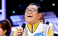 국민MC 송해, 내년이면 벌써 90세 &quot;일요일마다 외치는 전국노래자랑~&quot;