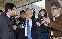 [포토]'횡령·배임' 이석채 전 KT 회장 검찰 소환조사