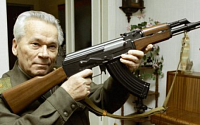 'AK-47' 소총 개발자 미하일 칼라시니코프 향년 94세로 사망
