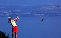 佛 에비앙·美 오거스타…골프대회로 관광명소 “이유 있었네”