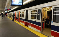 정직한 지하철 승객들 2탄…개찰구 조차없는 '밴쿠버' 지하철 화제