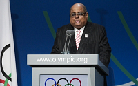 [소치올림픽] 인도 IOC 회원자격 회복… 올림픽기 대신 국기 단다