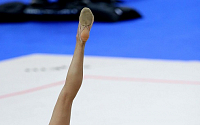 손연재, 리스본 월드컵 금메달...한국 선수 최초 개인종합 금메달 획득