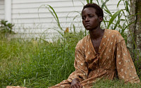 ‘노예 12년’ 루피타 니옹, 제니퍼 로렌스 제치고 아카데미 시상식 여우조연상