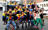 한 반에 20명 쌍둥이, 중국 초등학교서 화제… &quot;대륙의 스케일 역시 다르네&quot;