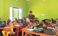 AK몰 “방글라데시 희망학교에 교구 기증하세요”