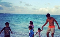션 정혜영 가족 사진, 지난해 하와이 모습과 비교해보니… &quot;정말 아름다워&quot;