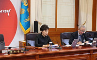 박근혜 대통령 &quot;죄송스럽고 마음이 무겁다&quot;…세월호 참사 공식사과