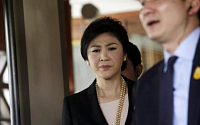 [종합] 잉락 태국 총리 결국 해임…헌재 “권력 남용했다”