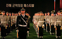 ‘진짜 사나이’, 4주 만에 방송… 헨리, 군악대서 ‘에이스’로 활약