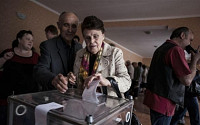 우크라 동부 주민투표 종료…“도네츠크, 89%가 분리ㆍ독립 찬성”