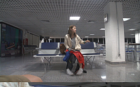 카라 규리, 브라질 가던 중 공항서 노숙 “초췌 민낯 어쩌나”