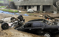 일산 토네이도 발생, 알고보니 용오름…강풍에 파손된 차 보험처리는?