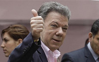 콜롬비아 산토스 대통령, 연임 성공
