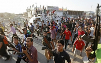 이라크 사태, 딜레마에 빠진 오바마… 안팍에서 지원 반대 목소리 커